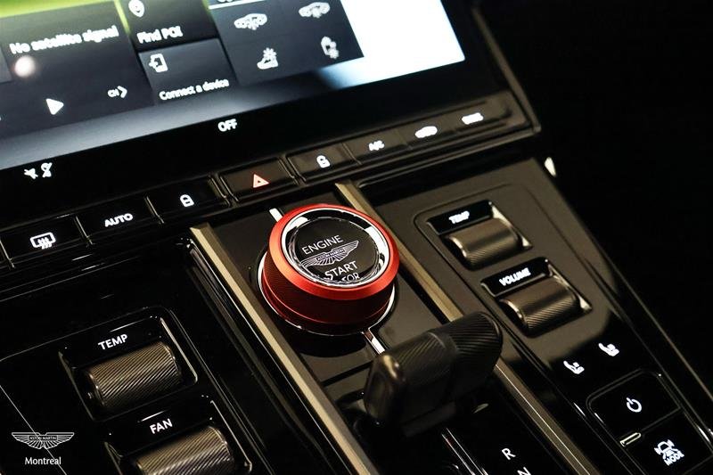 Aston Martin Vantage S Coupe 2026-19