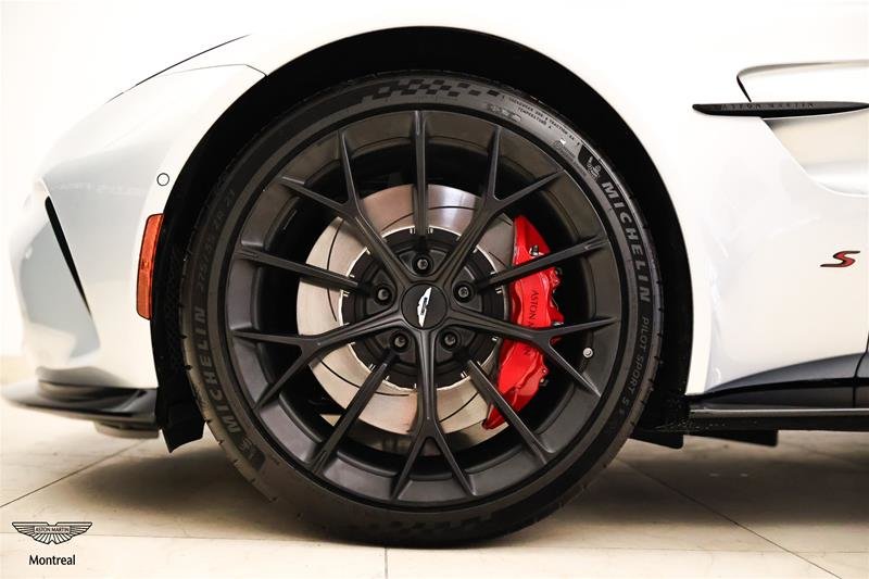 Aston Martin Vantage S Coupe 2026-8