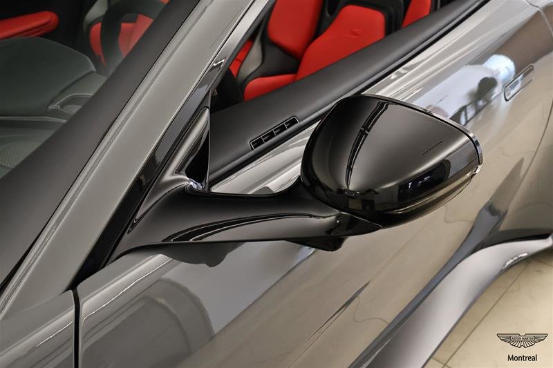 2026 Aston Martin Vantage S Roadster-10