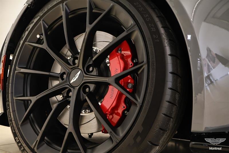 2026 Aston Martin Vantage S Roadster-27