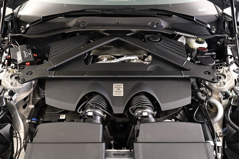 2026 Aston Martin Vantage S Roadster-3