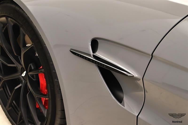 2026 Aston Martin Vantage S Roadster-8