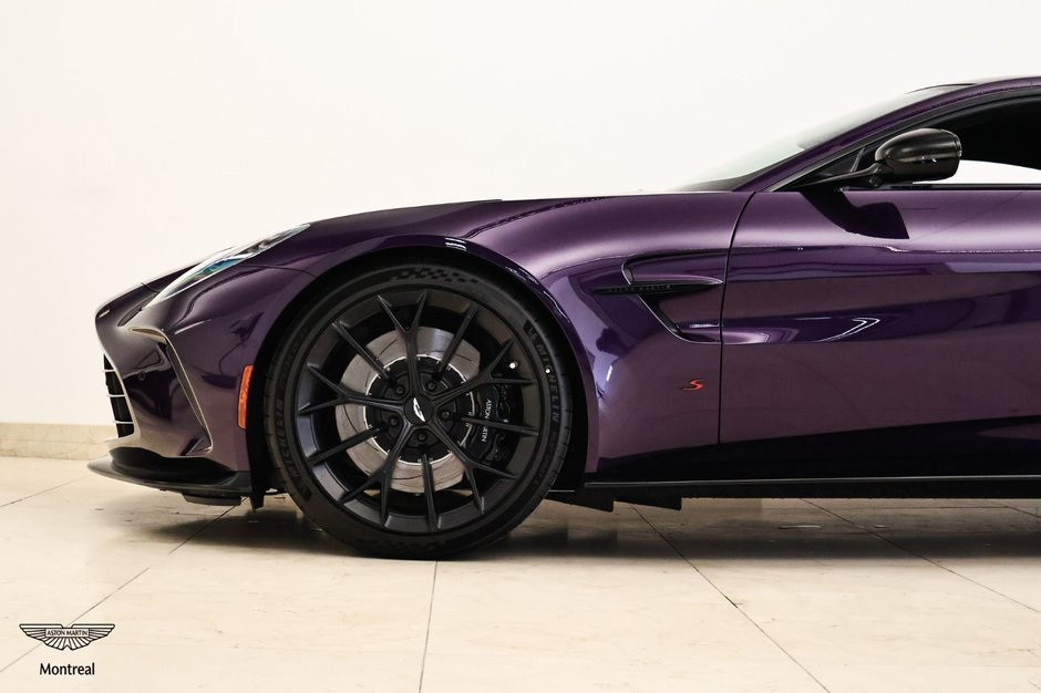 Aston Martin Vantage S Coupe 2026-7