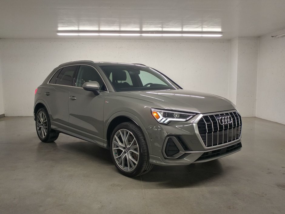 2019 Audi Q3 TECHNIK S-LINE TOIT|ADV DRIVER ASSIST|CARPLAY in Laval, Quebec