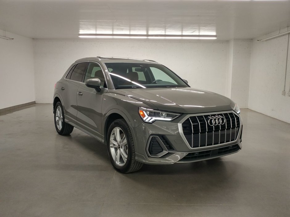 2021  Q3 PROGRESSIV QUATTRO TOIT | CARPLAY | CAMERA in Laval, Quebec