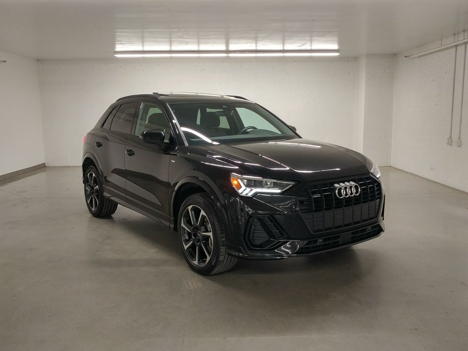 2021  Q3 PROGRESSIV S-LINE BLACK PACK TOIT PANO | CARPLAY in Laval, Quebec