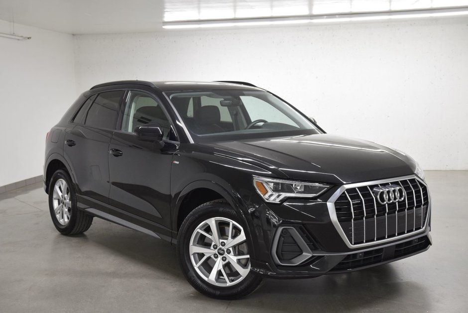 2024 Audi Q3 45 KOMFORT QUATTRO TOIT PANO|CARPLAY|CAMERA in Laval, Quebec