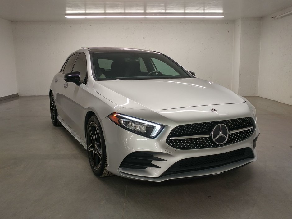 Mercedes-Benz A-Class A 250 4MATIC TOIT PANO|NIGHT PACK|PREMIUM PACK 2019 à Laval, Québec