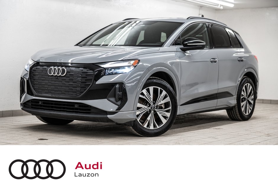 2025 Audi Q4 e-tron BLACK OPTIC PREMIUM PKG TRAILER HITCH in Laval, Quebec