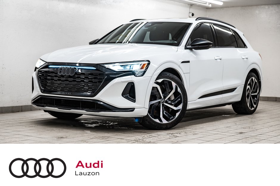 2024 Audi Q8 e-tron PREMUIUM PKG BLACK OPTIC 21 PCS in Laval, Quebec