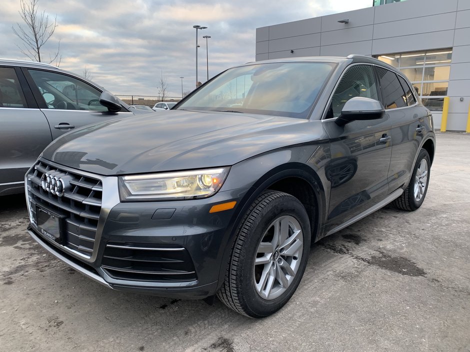 Audi Queensway 2020 Audi Q5 2.0T Komfort quattro 7sp S