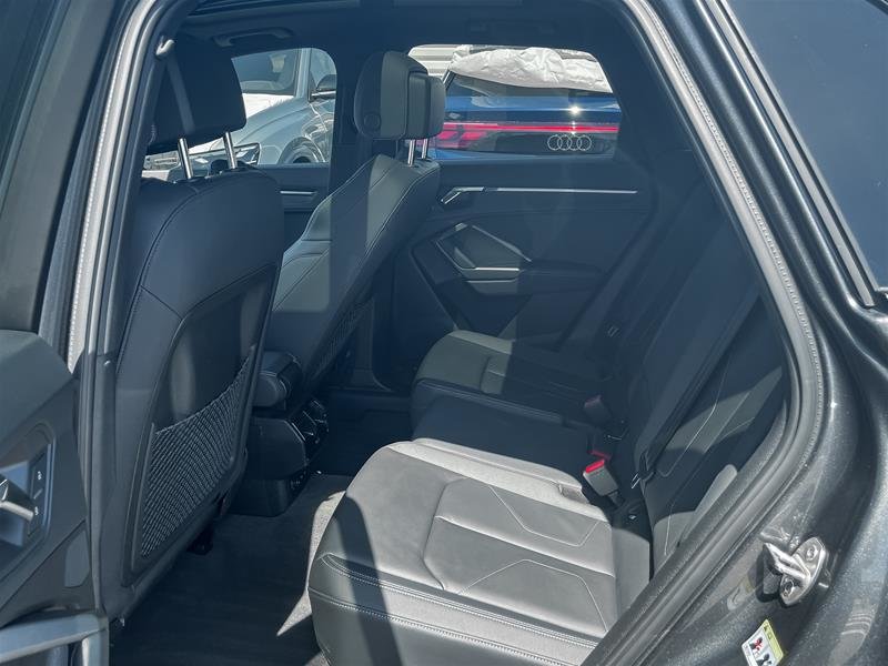 2024 Audi Q3 Technik-14
