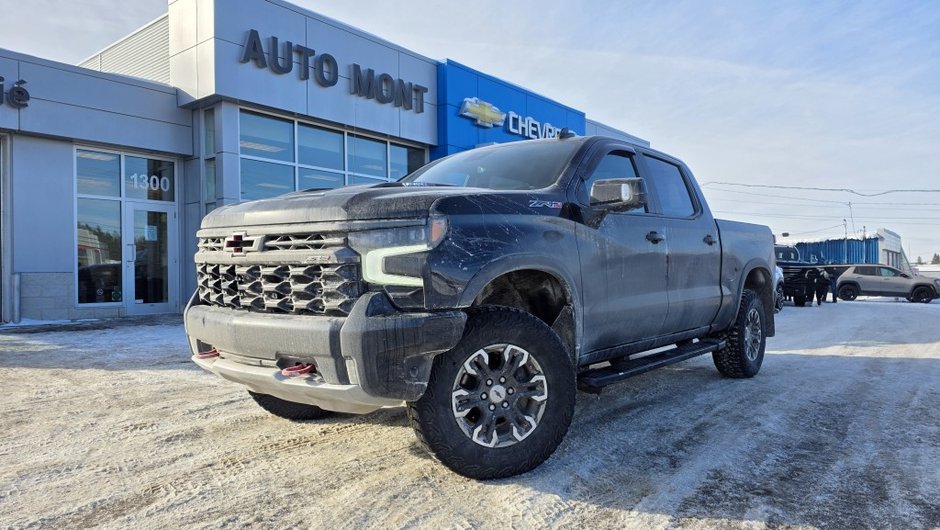 Chevrolet Silverado 1500  2024 à Mont-Laurier, Québec - w940px