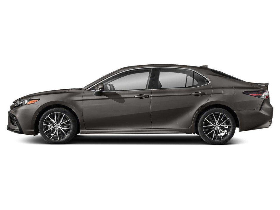 2021 Toyota Camry SE in Niagara Falls, Ontario