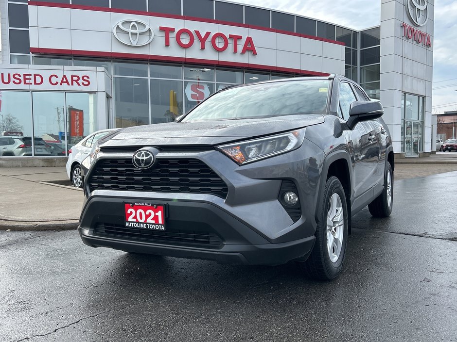 2021  RAV4 XLE in Niagara Falls, Ontario