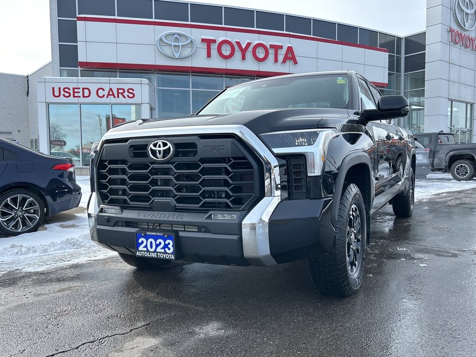 2023 Toyota Tundra CREWMAX SR5 L in Niagara Falls, Ontario