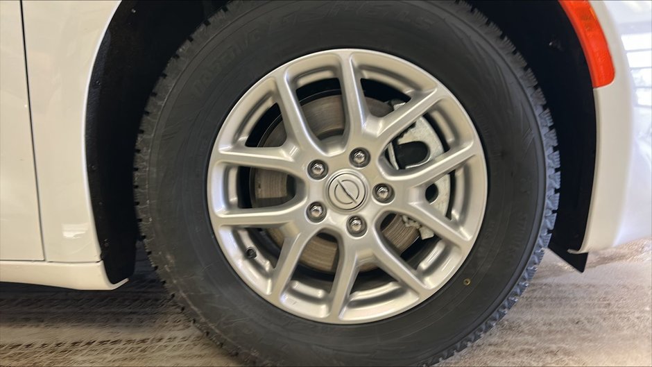 Chrysler Grand Caravan SXT 2026