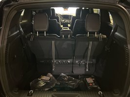 Chrysler Pacifica Hybrid SELECT 2025 Hybride branchable * Autonomie 50km * Sièges et volant chauffants