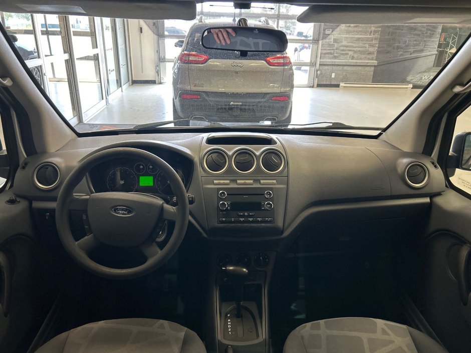 Ford TRANSIT CONNECT XLT PREM XLT Premium 2012