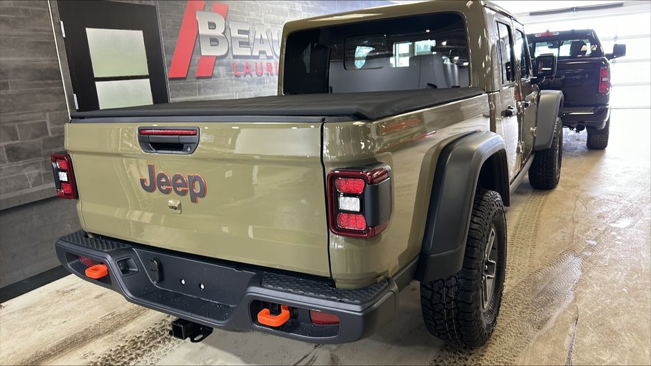 Jeep Gladiator MOJAVE 2026