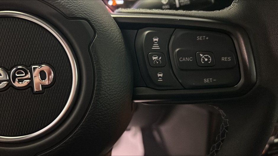 Jeep Gladiator MOJAVE 2026