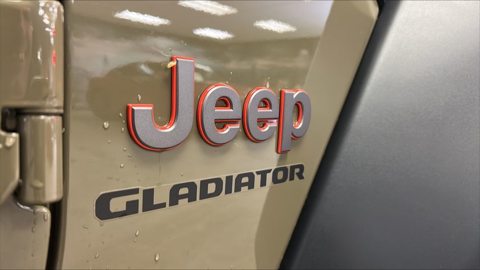 Jeep Gladiator MOJAVE 2026