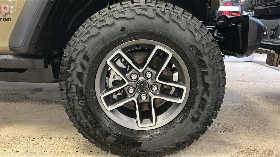 Jeep Gladiator MOJAVE 2026