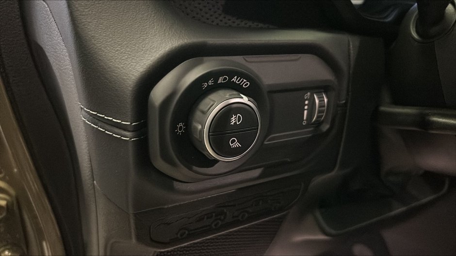 Jeep Gladiator MOJAVE 2026