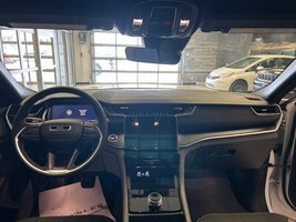 2025 Jeep Grand Cherokee LAREDO ALTITUDE
