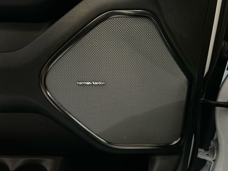 2025 Ram 1500 SPORT Sport