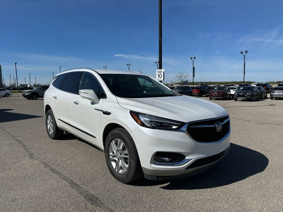 2021 Buick Enclave AWD 4dr Essence-2