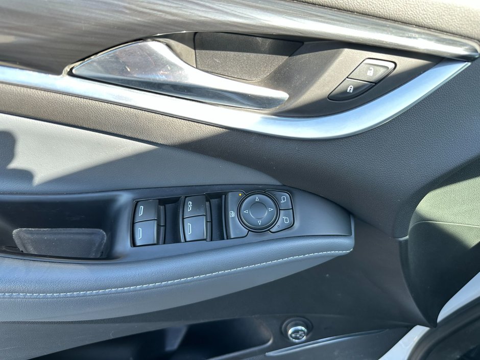2021 Buick Enclave AWD 4dr Essence-9
