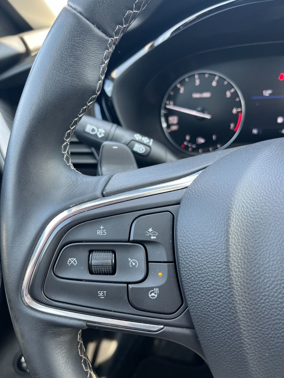 2023 Buick ENVISION AWD 4dr Preferred-23