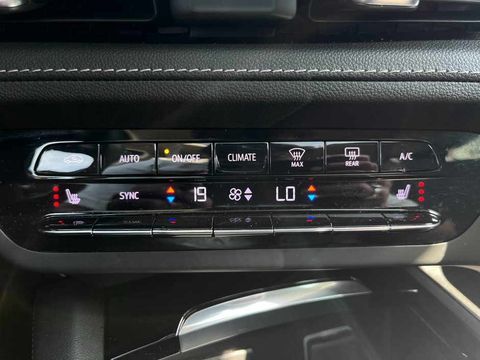 2023 Buick ENVISION AWD 4dr Preferred-28