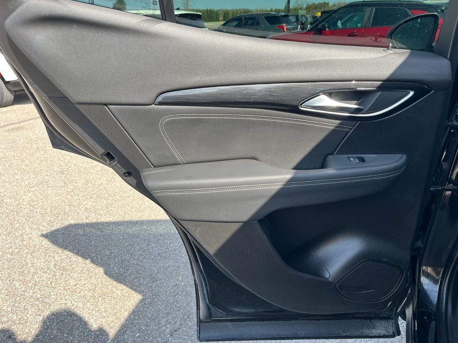 2023 Buick ENVISION AWD 4dr Preferred-11