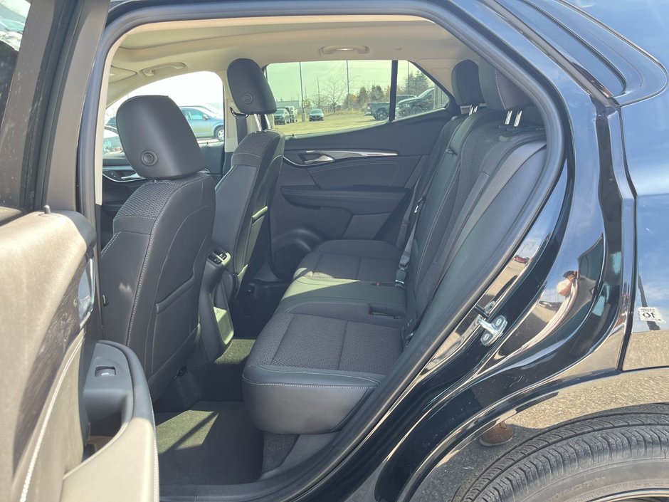2023 Buick ENVISION AWD 4dr Preferred-12