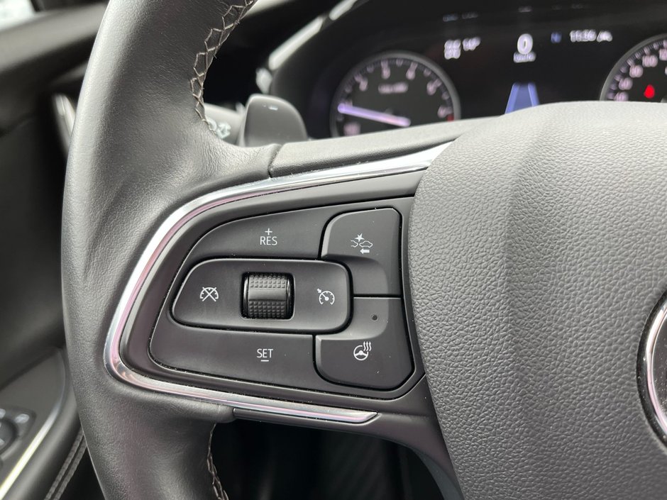 2023 Buick ENVISION AWD 4dr Essence-23