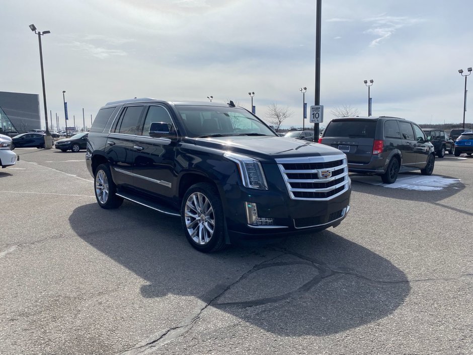 2018 Cadillac Escalade Premium Luxury-2