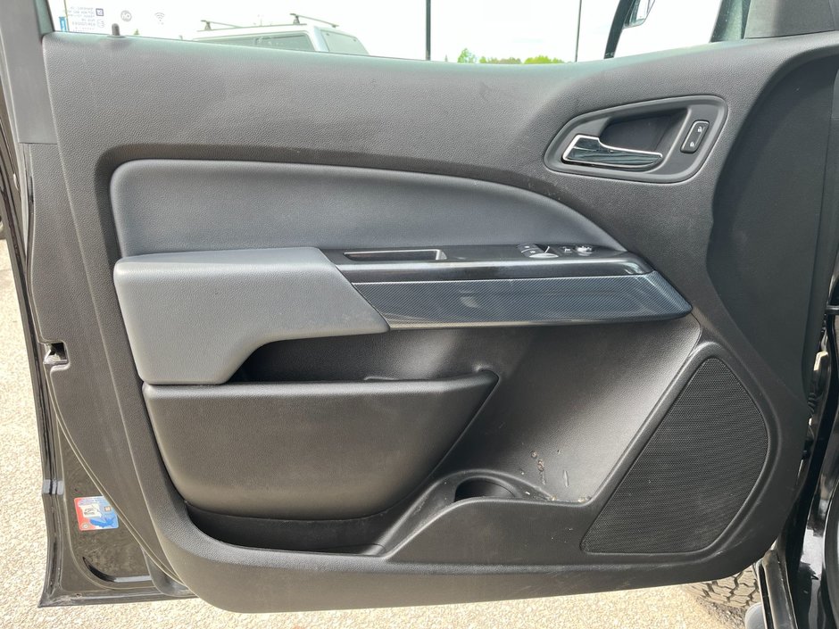 2018 Chevrolet Colorado 4WD Ext. Cab 128.3  Z71-8