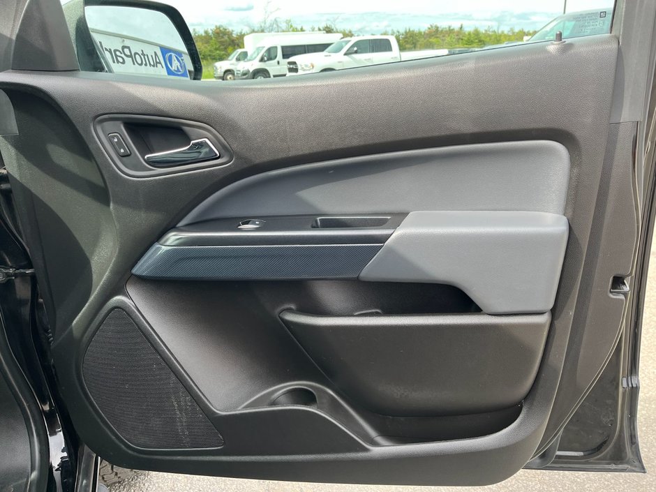 2018 Chevrolet Colorado 4WD Ext. Cab 128.3  Z71-15