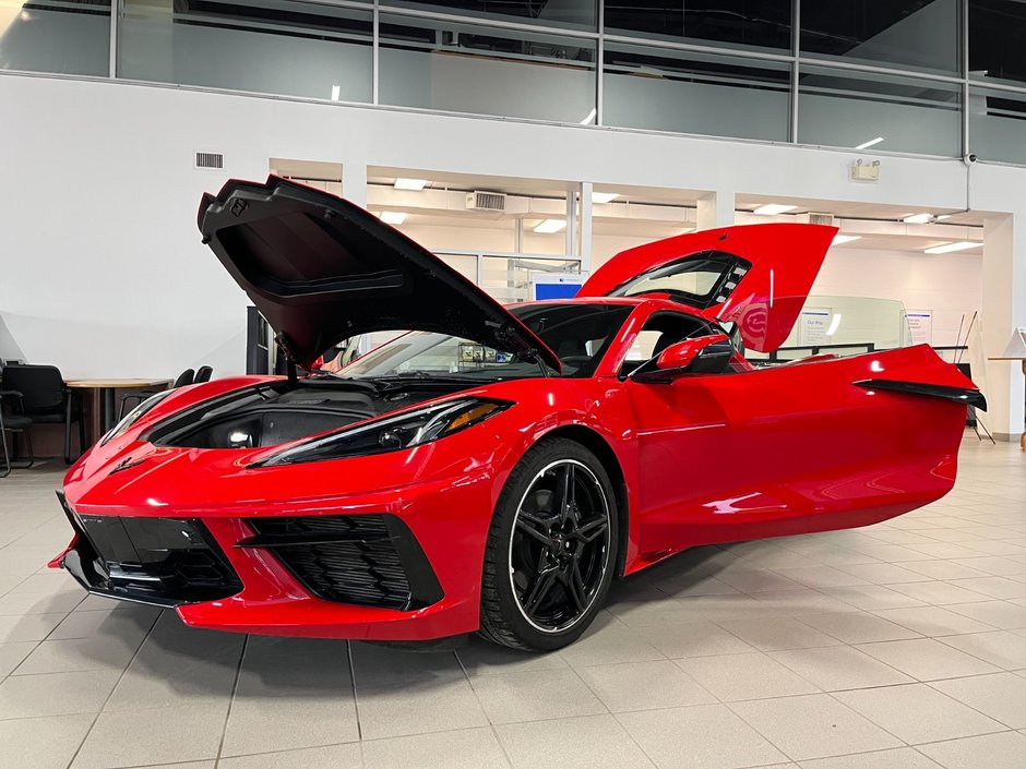 2023 Chevrolet Corvette Stingray 3LT Coupe-8
