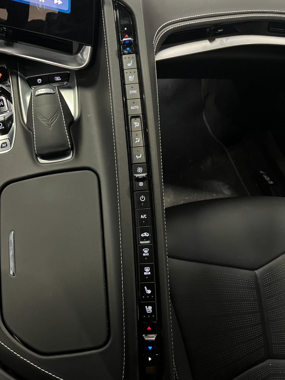 2023 Chevrolet Corvette Stingray 3LT Coupe-33