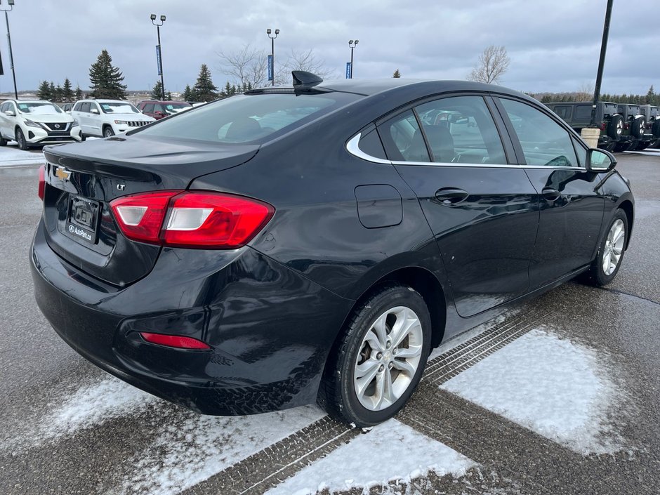 2019 Chevrolet Cruze LT FWD-4
