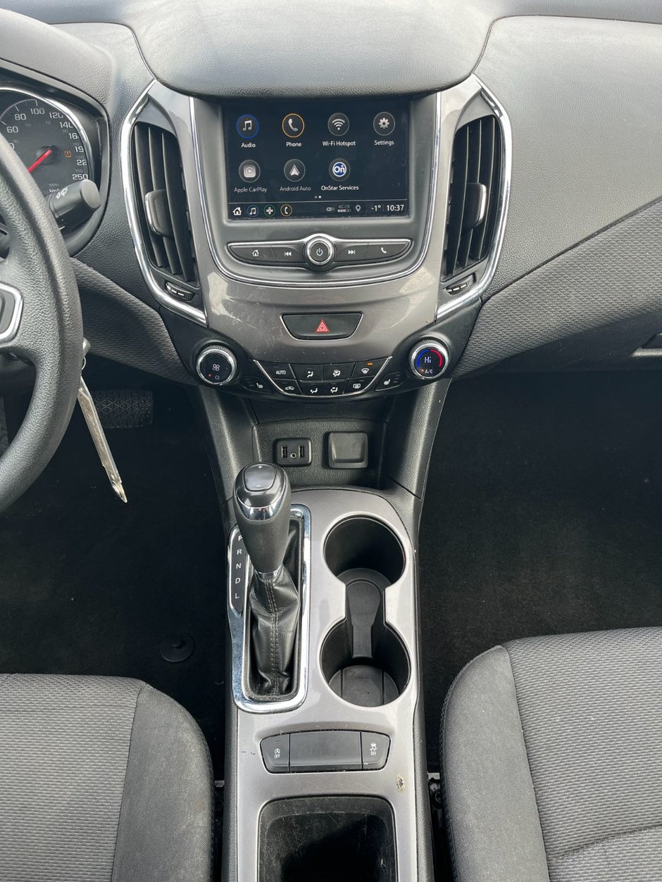 2019 Chevrolet Cruze LT FWD-26