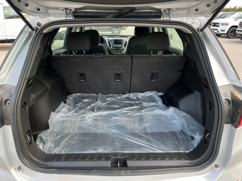 2021 Chevrolet Equinox FWD 4dr LS w/1LS-14