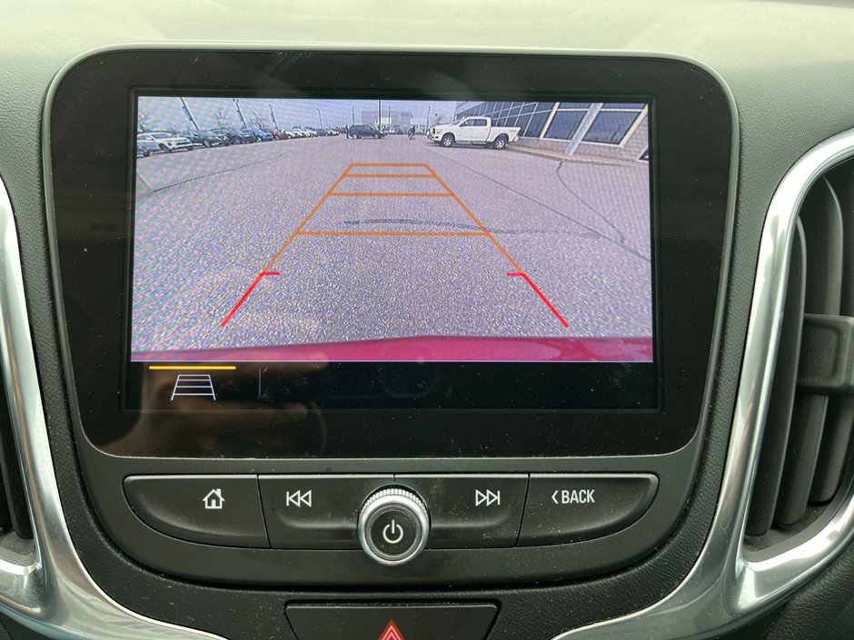 2021 Chevrolet Equinox LT-28