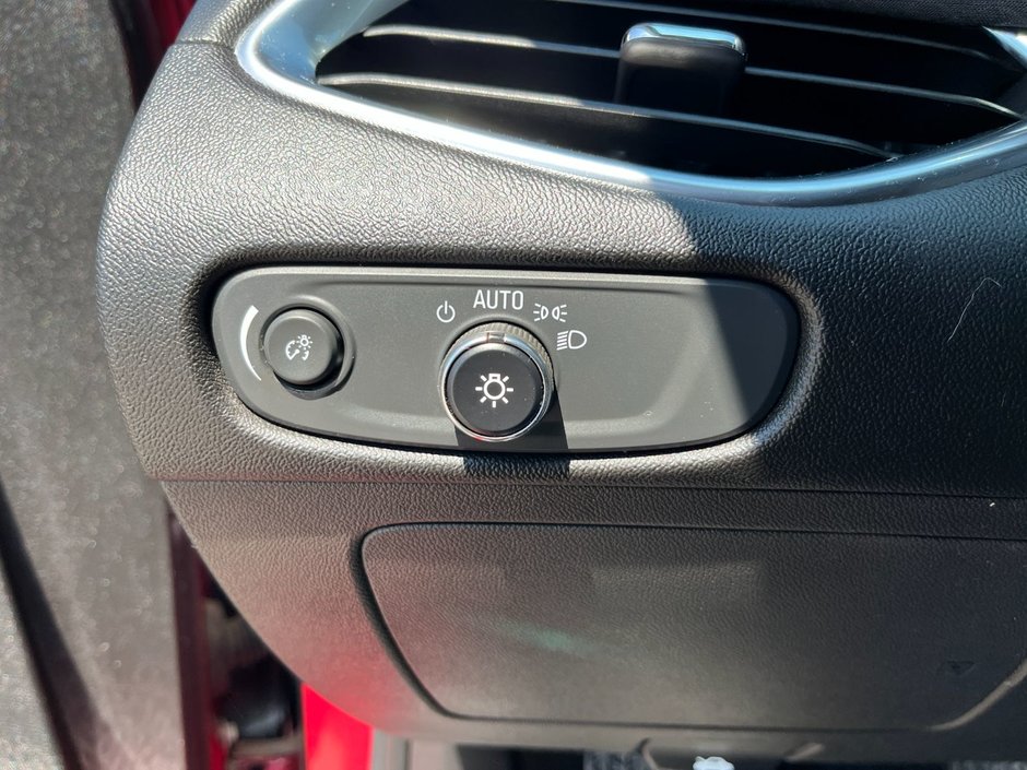 2018 Chevrolet Malibu 4dr Sdn LT w/1LT-21