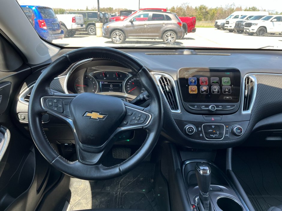 2018 Chevrolet Malibu 4dr Sdn LT w/1LT-20