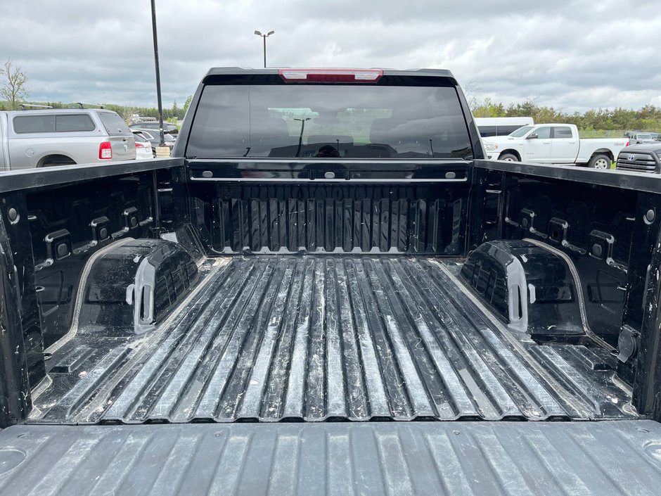 2023 Chevrolet Silverado 1500 4WD Crew Cab 147 WB LT Trail Boss-14