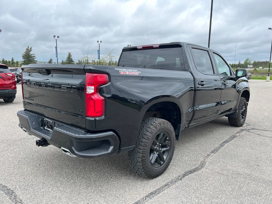 2023 Chevrolet Silverado 1500 4WD Crew Cab 147 WB LT Trail Boss-4